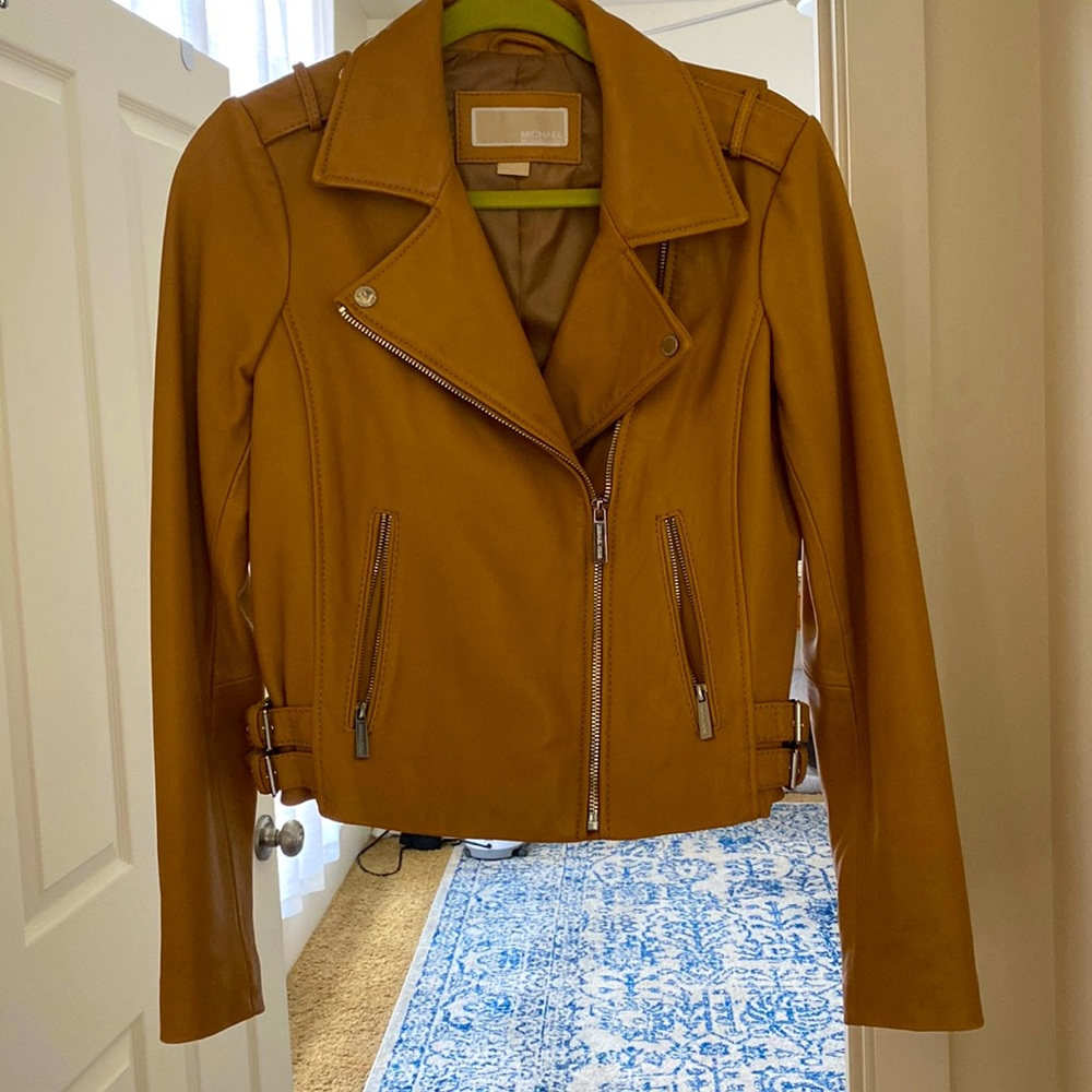 Barely worn, perfect condition Michael Kors camel color leather jacket